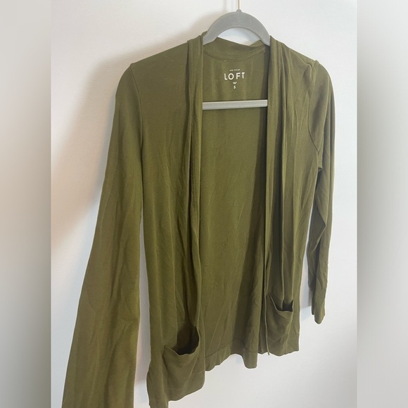 Ann Taylor LOFT Cardigan Small - Picture 3 of 4